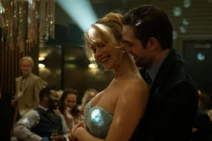 Πέθανε Αγάπη Μου: Το χάος ενός νου που ραγίζει