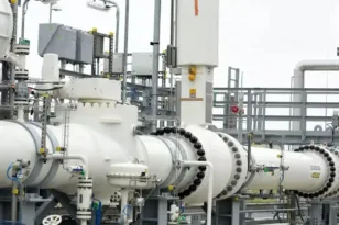 Στη Ρωσία καταρρέουν οι ροές και οι τιμές του πετρελαίου