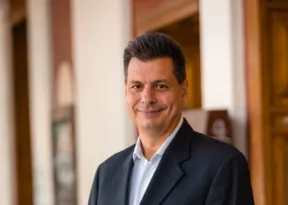 Ο Μιθριδατισμός των Πατρών και η ευθύνη μας να αμυνθούμε