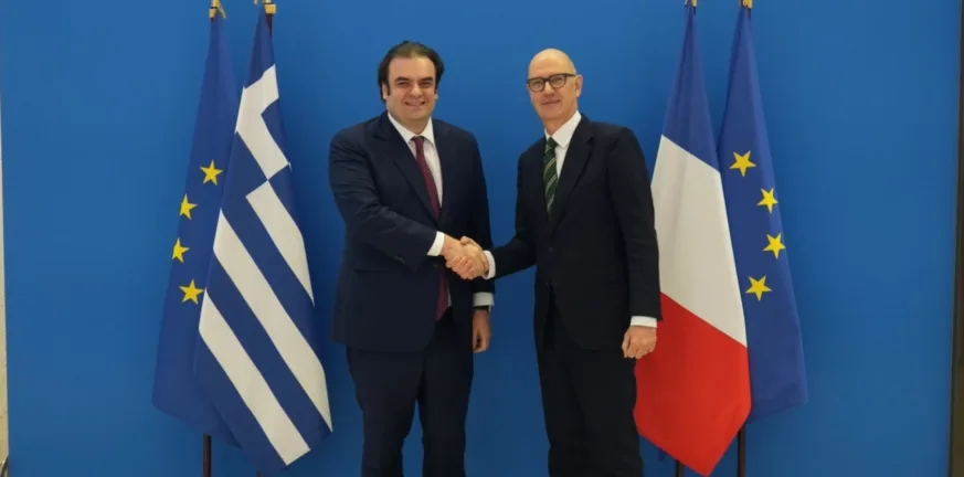 Με τον Γάλλο υπουργό Οικονομικών συναντήθηκε ο Πιερρακάκης