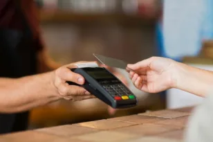 2η στην Ευρώπη η Ελλάδα στο ποσοστό ηλεκτρονικών πληρωμών!