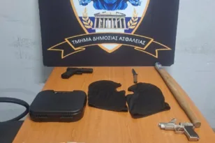 Ανήλικοι, μέλη συμμορίας, είχαν ρημάξει πρακτορεία τυχερών παιγνίων, ΒΙΝΤΕΟ