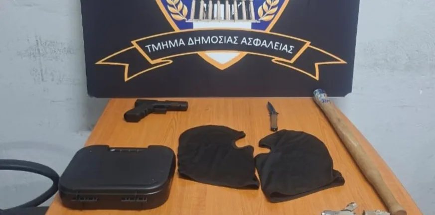 Ανήλικοι, μέλη συμμορίας, είχαν ρημάξει πρακτορεία τυχερών παιγνίων, ΒΙΝΤΕΟ