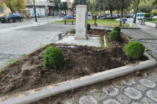 Μπαίνει πράσινο στην Πλατεία Παπαφλέσσα