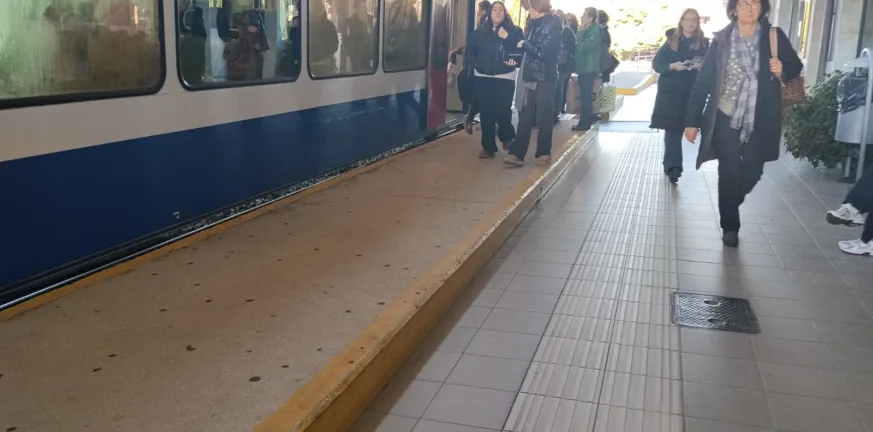 Πάτρα: Λύση από τον Προαστιακό - Αυξημένη η κίνηση λόγω της κυκλοφοριακής συμφόρησης