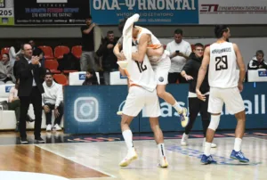 10+1 φωτογραφίες από τη νίκη-πρόκριση του Προμηθέα