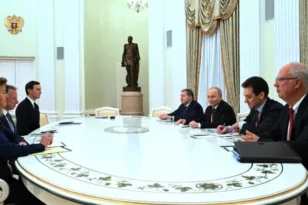 Νέες συνομιλίες για το Ουκρανικό: Το Κίεβο κλήθηκε ξανά στην Ουάσινγκτον μετά τη συνάντηση με Πούτιν