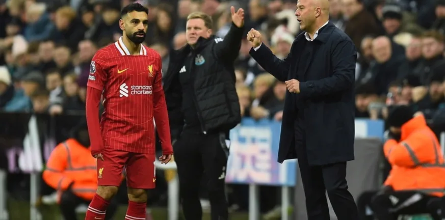 «Θα μιλήσω μαζί του, δεν έχω λόγους να μην τον θέλω να παραμείνει», ο Σλοτ για Σαλάχ