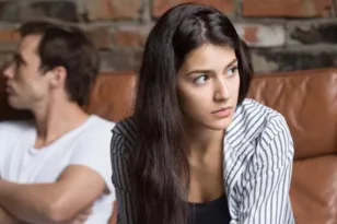 Αυτισμός: Τα σημάδια που αποκαλύπτουν ότι ο σύντροφός σας ανήκει στο φάσμα