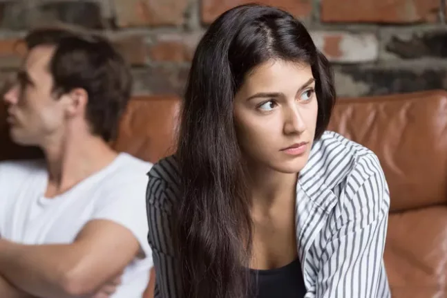 Αυτισμός: Τα σημάδια που αποκαλύπτουν ότι ο σύντροφός σας ανήκει στο φάσμα