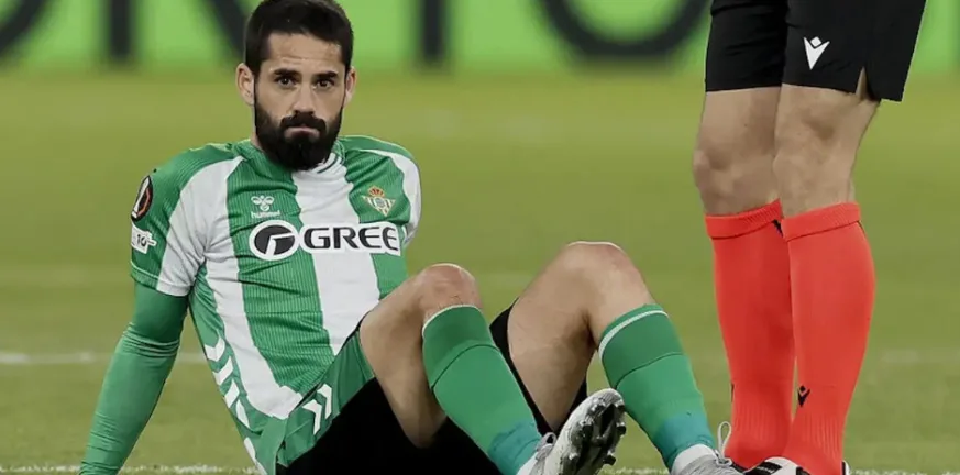 Ο σταρ της Μπέτις, Ίσκο, χάνει το παιχνίδι με τον ΠΑΟΚ για το Europa League