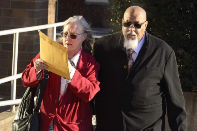 ΗΠΑ: Οκτώ χρόνια φυλάκιση στον πρώην διευθυντή νεκροτομείου του Χάρβαρντ για κλοπή και πώληση ανθρωπίνων μελών