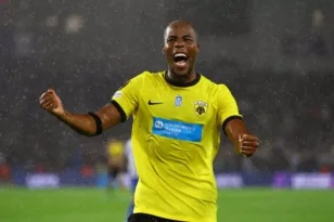 «Έτρεξα στο δωμάτιό μου και ήθελα να πηδήξω από το παράθυρο», συγκλονίζει ο Σιντιμπέ για τον χαμό του αδελφού του