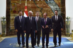 Η συνάντηση Σίσι και Χαφτάρ στο Κάιρο για την οριοθέτηση ΑΟΖ μεταξύ Αιγύπτου και Λιβύης