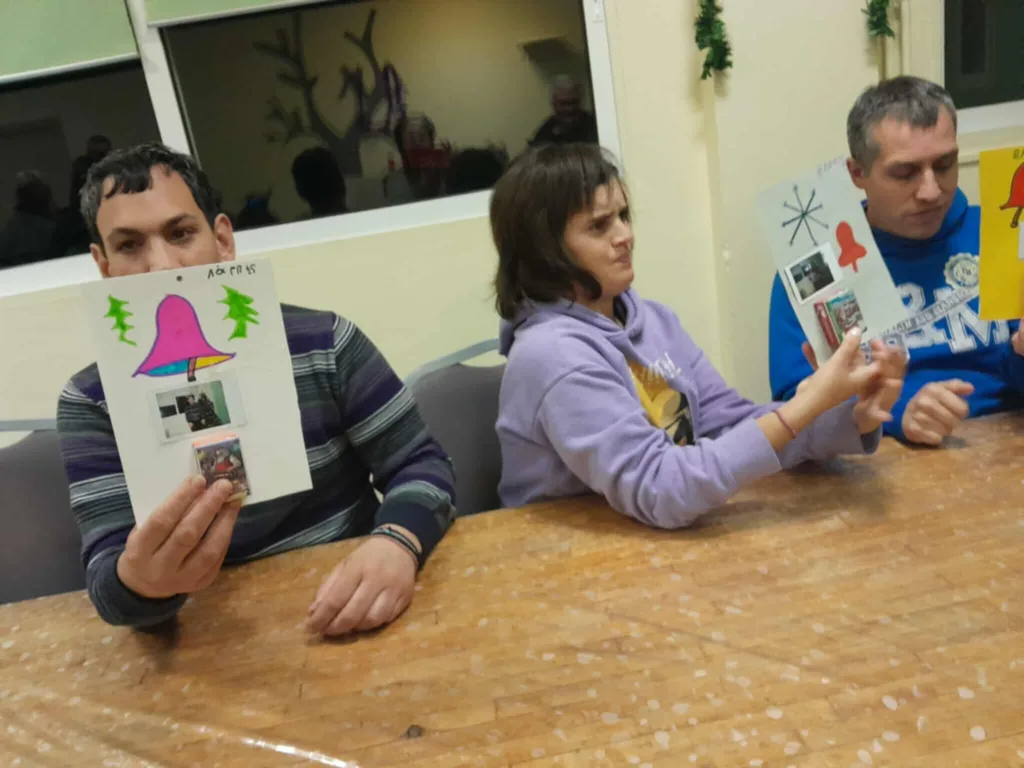 σπιράλ: Χριστουγεννιάτικη δράση στο Θεραπευτικό Παιδαγωγικό Κέντρο «Η ΜΕΡΙΜΝΑ»