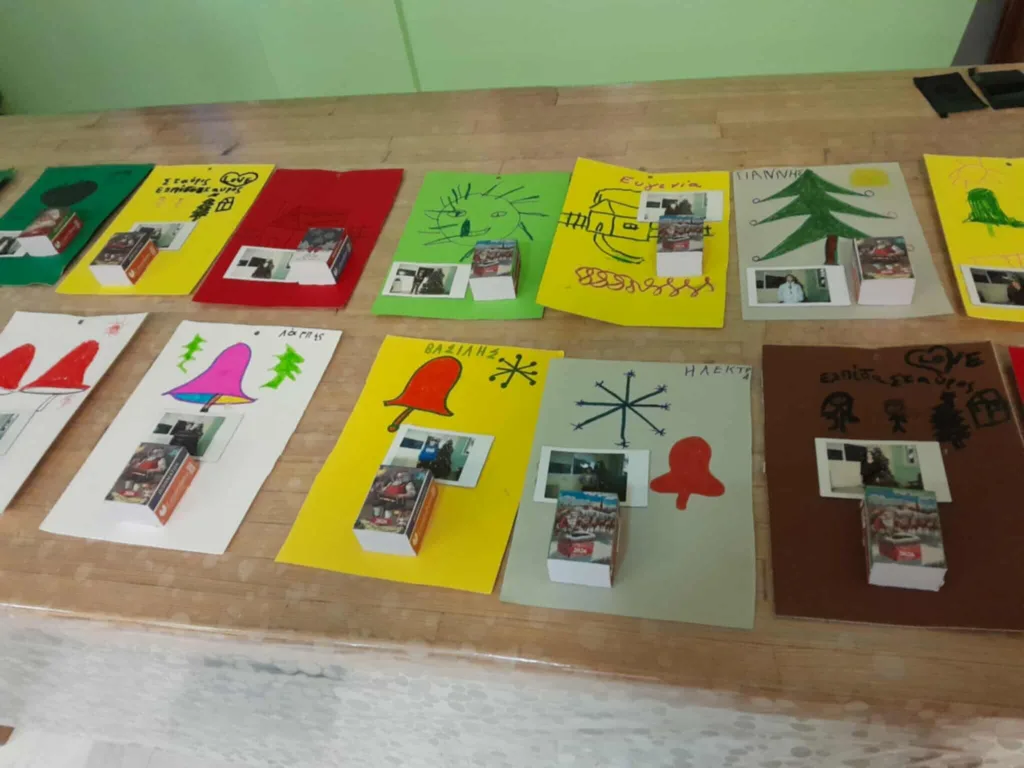 σπιράλ: Χριστουγεννιάτικη δράση στο Θεραπευτικό Παιδαγωγικό Κέντρο «Η ΜΕΡΙΜΝΑ»