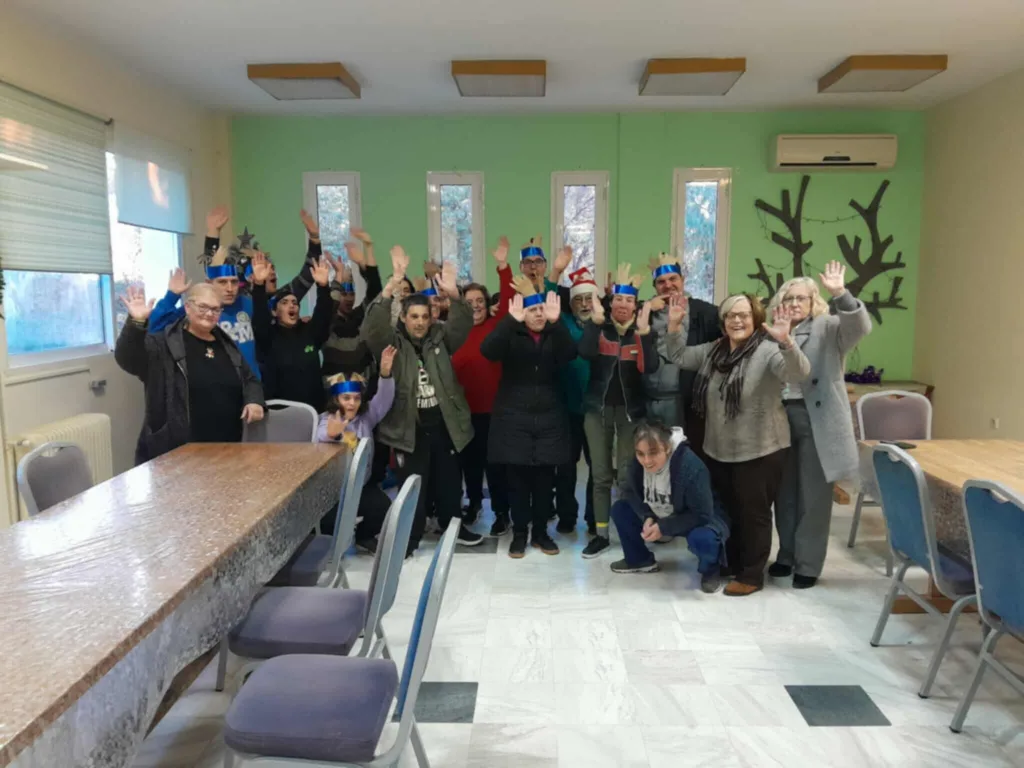 σπιράλ: Χριστουγεννιάτικη δράση στο Θεραπευτικό Παιδαγωγικό Κέντρο «Η ΜΕΡΙΜΝΑ»