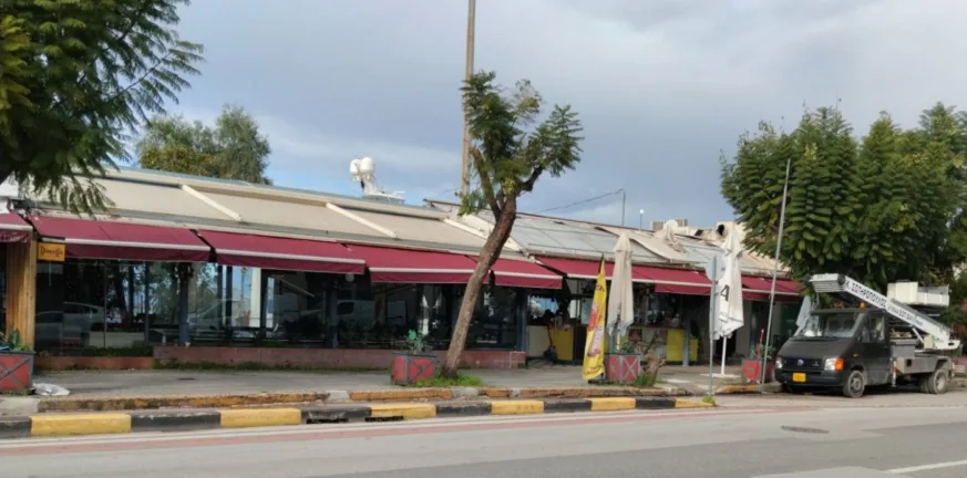 Λουκέτο σοκ στην εστίαση της Πάτρας: Τα Τέμπη «λύγισαν» τον Σταθμό - Το ιστορικό καφέ έκλεισε μετά απο 28 χρόνια