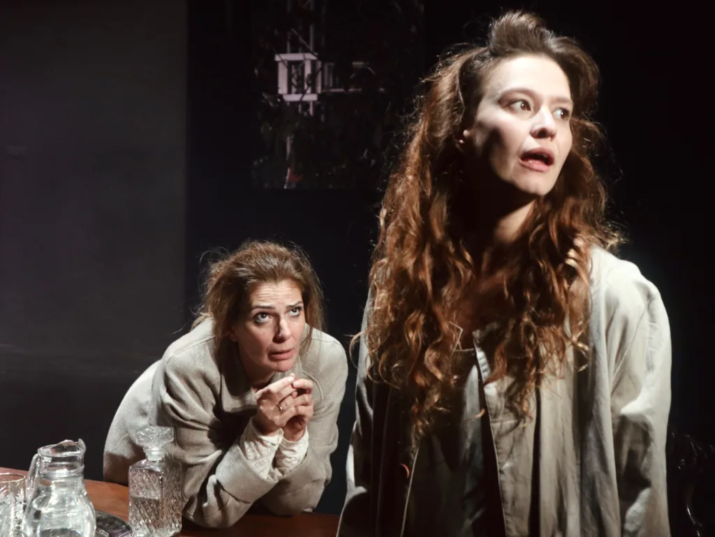 Ανοίγει η αυλαία στο ΔΗΠΕΘΕ Πάτρας: «Ταξίδι Μεγάλης Μέρας Μέσα στη Νύχτα» στην πρώτη του συνάντηση με το κοινό