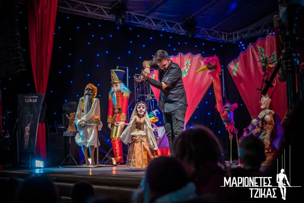 Η Κάτω Αχαΐα γεμίζει φαντασία: Οι «Τεχνοβάτες» και ο δράκος Λεβάρ σε μια μαγική χριστουγεννιάτικη περιπλάνηση