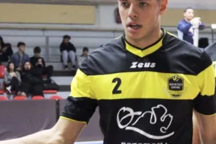 Ο Πατρινός Κ.  Θεοδωρακόπουλος κάνει άλμα στη καριέρα του-Μετακομίζει στη Volley League