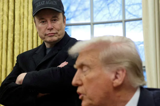 Τραμπ κατά ΕΕ: «Βρομερή» η απόφαση για πρόστιμο στην «X» του Μασκ