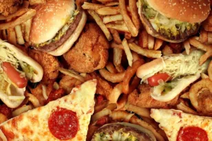 Διατροφή: Μεγάλη προσοχή, το λάθος που εξασθενεί μυαλό και ανοσοποιητικό!