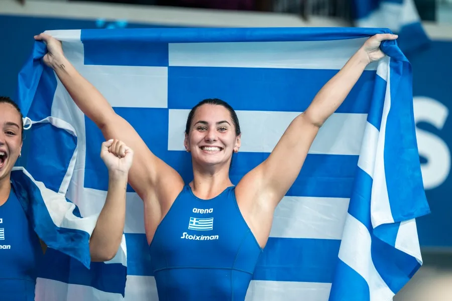 Η πορεία της Φωτεινής Τριχά προς την κορυφή του κόσμου