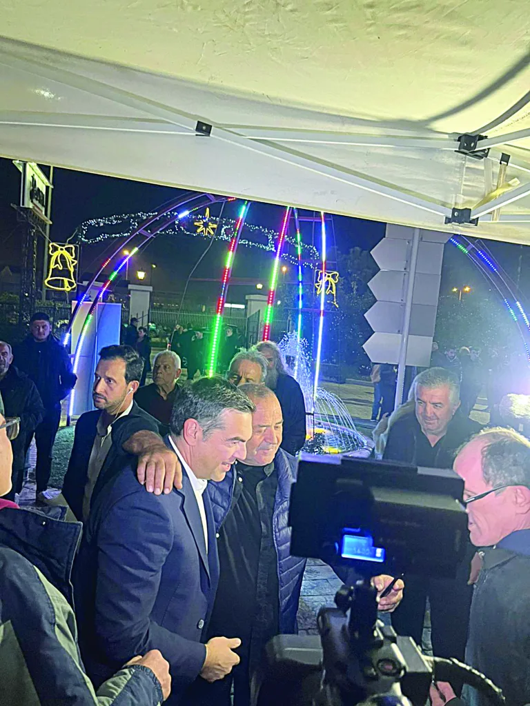 Ο Αλέξης Τσίπρας επιβεβαίωσε και στην Πάτρα ότι είναι σε φάση προεργασίας: Έχει δρόμο ακόμα για την Ιθάκη Ο Αλέξης Τσίπρας επιβεβαίωσε και στην Πάτρα ότι είναι σε φάση προεργασίας: Έχει δρόμο ακόμα για την Ιθάκη