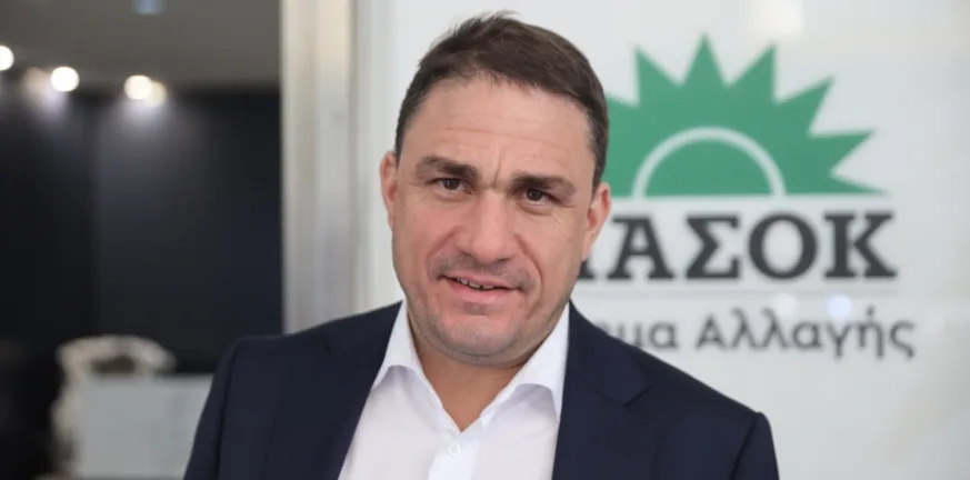 ΠΑΣΟΚ: Θετική εξέλιξη για τη χώρα η εκλογή Πιερρακάκη στην προεδρία του Eurogroup