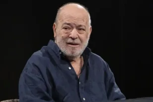 Οι αναρτήσεις του ηθοποιού Χρήστου Βαλαβανίδη, από το νοσοκομείο