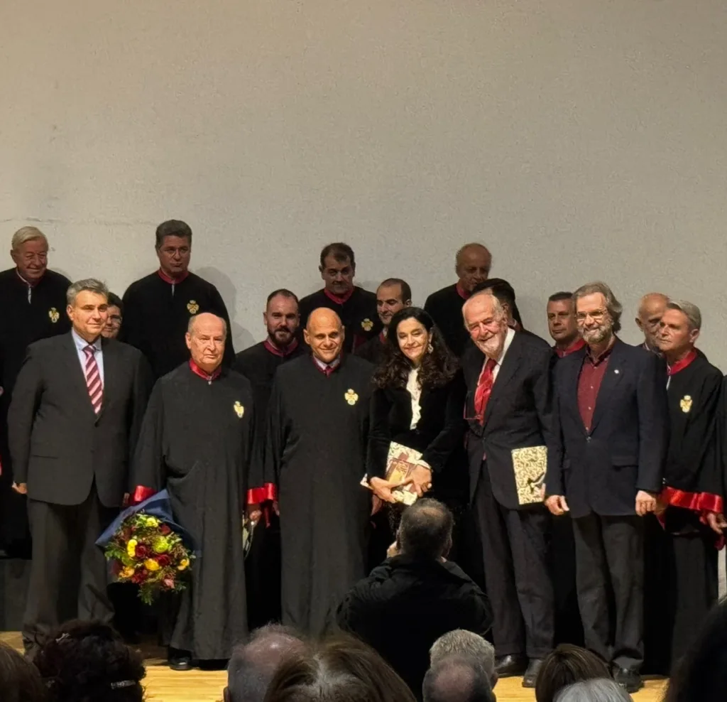 «Μαγικά Χριστούγεννα» της Χορωδίας Φωκαεύς στην Αθήνα ΦΩΤΟ «Μαγικά Χριστούγεννα» της Χορωδίας Φωκαεύς στην Αθήνα ΦΩΤΟ