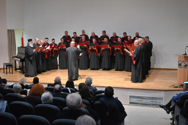 «Μαγικά Χριστούγεννα» της Χορωδίας Φωκαεύς στην Αθήνα ΦΩΤΟ