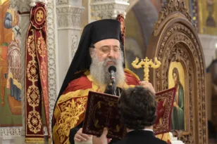 Μεγάλη προσέλευση πιστών στους Ναούς της Πάτρας τα Χριστούγεννα – Κέντρο αναφοράς ο Άγιος Ανδρέας ΦΩΤΟ