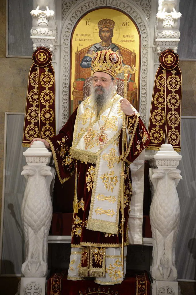 Μεγάλη προσέλευση πιστών στους Ναούς της Πάτρας τα Χριστούγεννα – Κέντρο αναφοράς ο Άγιος Ανδρέας ΦΩΤΟ