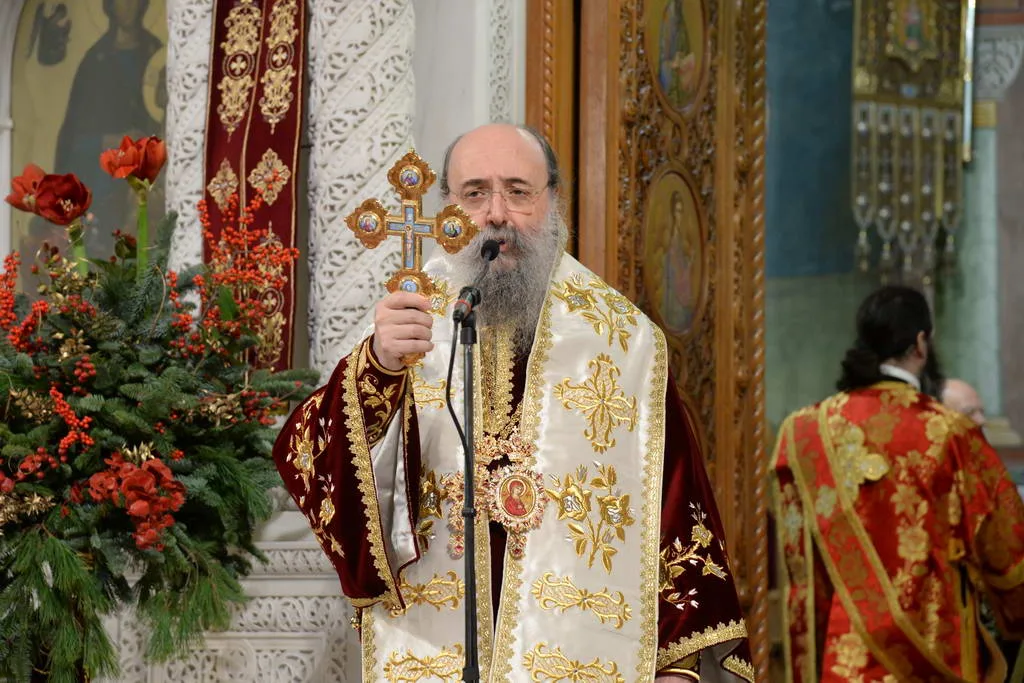 Μεγάλη προσέλευση πιστών στους Ναούς της Πάτρας τα Χριστούγεννα – Κέντρο αναφοράς ο Άγιος Ανδρέας ΦΩΤΟ