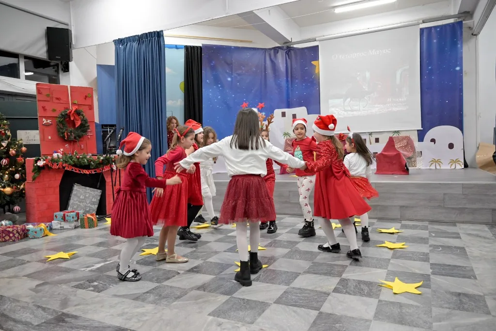 Γιορτινές στιγμές και δημιουργία στα ΚΔΑΠ του Δήμου Πατρέων: Χριστουγεννιάτικες εκδηλώσεις με πρωταγωνιστές τα παιδιά ΦΩΤΟ