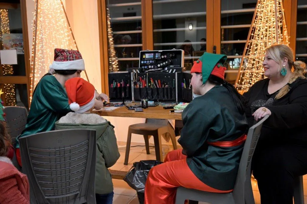 Συνεχίζονται οι γιορτινές εκδηλώσεις του Δήμου Πατρέων: Γιορτή για τα παιδιά και πλούσιο πρόγραμμα έως τα Χριστούγεννα ΦΩΤΟ