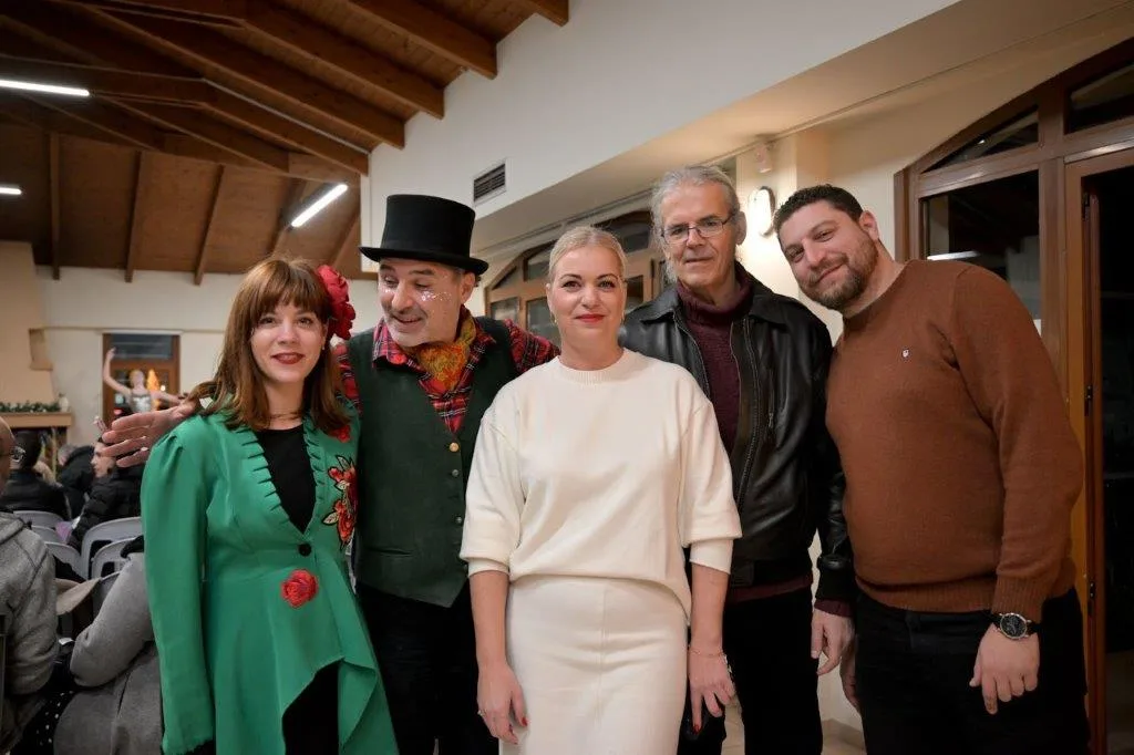 Συνεχίζονται οι γιορτινές εκδηλώσεις του Δήμου Πατρέων: Γιορτή για τα παιδιά και πλούσιο πρόγραμμα έως τα Χριστούγεννα ΦΩΤΟ