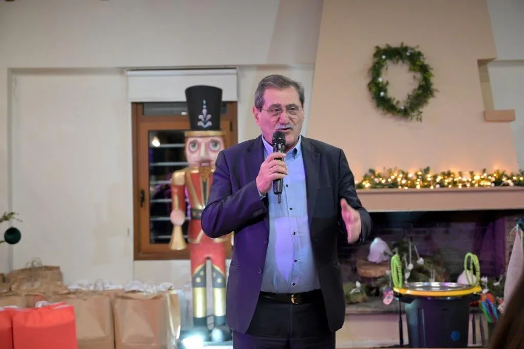 Συνεχίζονται οι γιορτινές εκδηλώσεις του Δήμου Πατρέων: Γιορτή για τα παιδιά και πλούσιο πρόγραμμα έως τα Χριστούγεννα ΦΩΤΟ