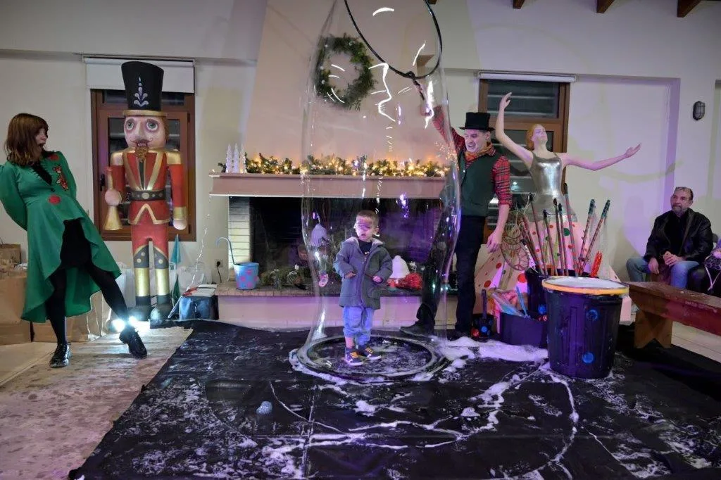 Συνεχίζονται οι γιορτινές εκδηλώσεις του Δήμου Πατρέων: Γιορτή για τα παιδιά και πλούσιο πρόγραμμα έως τα Χριστούγεννα ΦΩΤΟ