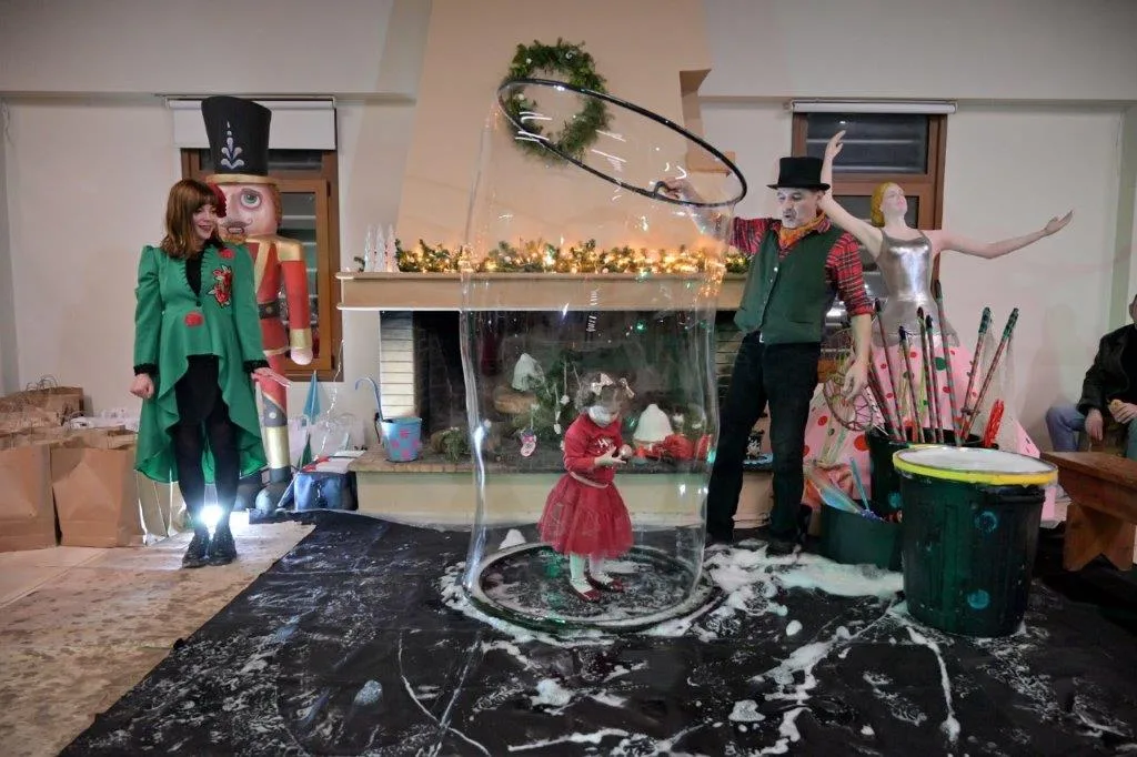 Συνεχίζονται οι γιορτινές εκδηλώσεις του Δήμου Πατρέων: Γιορτή για τα παιδιά και πλούσιο πρόγραμμα έως τα Χριστούγεννα ΦΩΤΟ