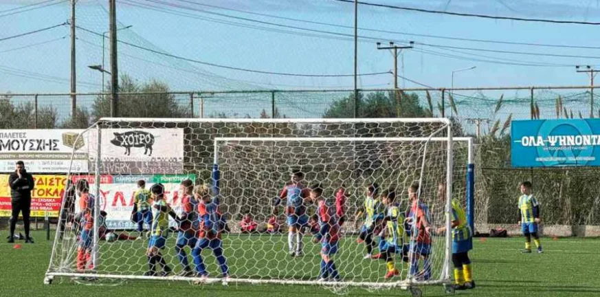 Γιορτή αθλητισμού στην Πάτρα: Χριστουγεννιάτικο τουρνουά ποδοσφαίρου στα Ζαρουχλέικα και τιμητικό τουρνουά μπάσκετ στη μνήμη του Νίκου Μοίραλη ΦΩΤΟ