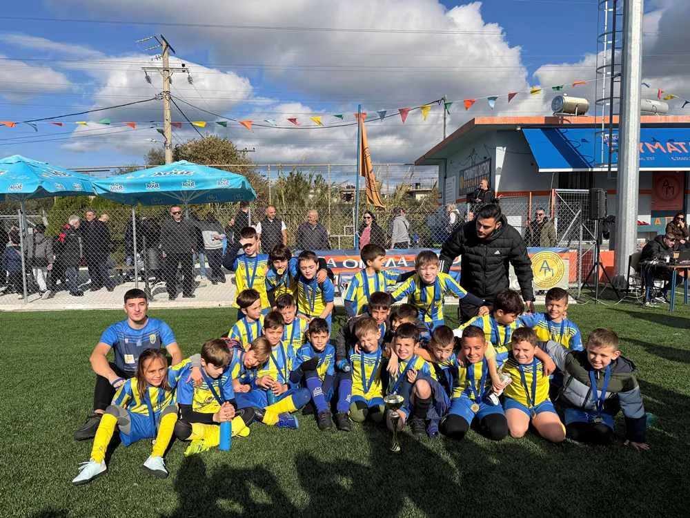 Γιορτή αθλητισμού στην Πάτρα: Χριστουγεννιάτικο τουρνουά ποδοσφαίρου στα Ζαρουχλέικα και τιμητικό τουρνουά μπάσκετ στη μνήμη του Νίκου Μοίραλη ΦΩΤΟ