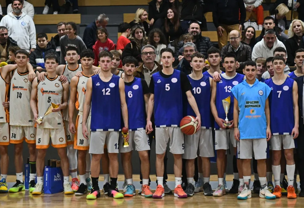 Γιορτή αθλητισμού στην Πάτρα: Χριστουγεννιάτικο τουρνουά ποδοσφαίρου στα Ζαρουχλέικα και τιμητικό τουρνουά μπάσκετ στη μνήμη του Νίκου Μοίραλη ΦΩΤΟ