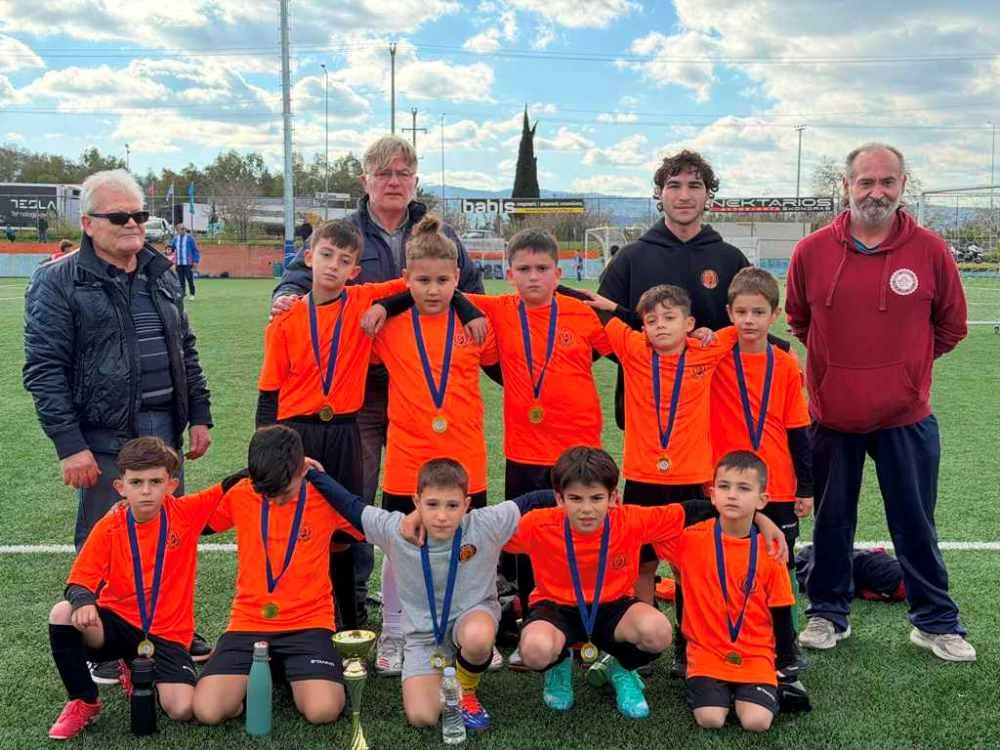 Γιορτή αθλητισμού στην Πάτρα: Χριστουγεννιάτικο τουρνουά ποδοσφαίρου στα Ζαρουχλέικα και τιμητικό τουρνουά μπάσκετ στη μνήμη του Νίκου Μοίραλη ΦΩΤΟ