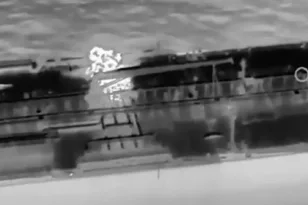 Πρώτο χτύπημα εκτός Ρωσίας και Ουκρανίας: Ουκρανική επίθεση σε ρωσικό πετρελαιοφόρο νότια της Κρήτης ΒΙΝΤΕΟ