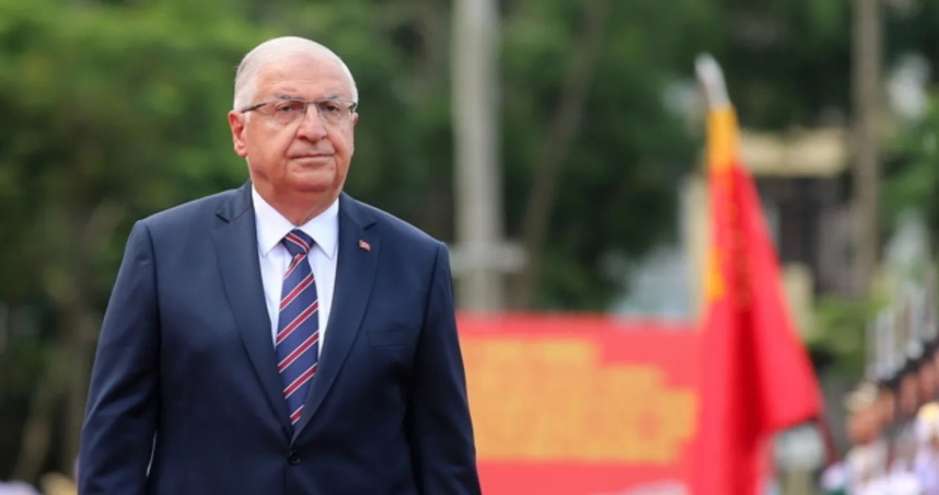 Προκλητικός ο Γκιουλέρ για την Ελλάδα: Δεν θα δεχθούμε μονομερείς ενέργειες ή τετελεσμένα σε Αιγαίο και Μεσόγειο Προκλητικός ο Γκιουλέρ για την Ελλάδα: Δεν θα δεχθούμε μονομερείς ενέργειες ή τετελεσμένα σε Αιγαίο και Μεσόγειο