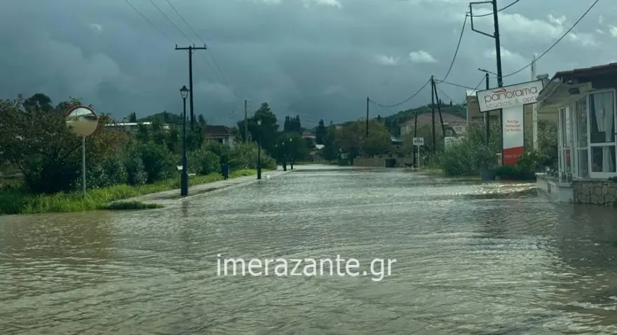 Κακοκαιρία «Byron»: Πλημμύρες, κατολισθήσεις, 112 και κλειστά σχολεία – Σε αυξημένο συναγερμό όλη η χώρα Κακοκαιρία «Byron»: Πλημμύρες, κατολισθήσεις, 112 και κλειστά σχολεία – Σε αυξημένο συναγερμό όλη η χώρα