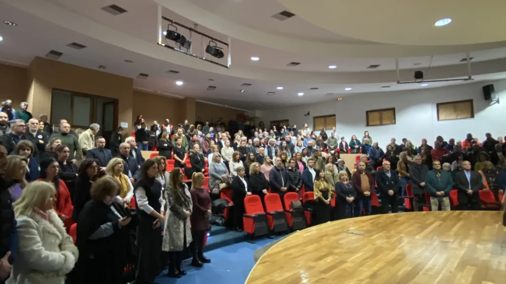 Κοπή Πρωτοχρονιάτικης πίτας των υπαλλήλων του Δήμου Αιγιαλείας